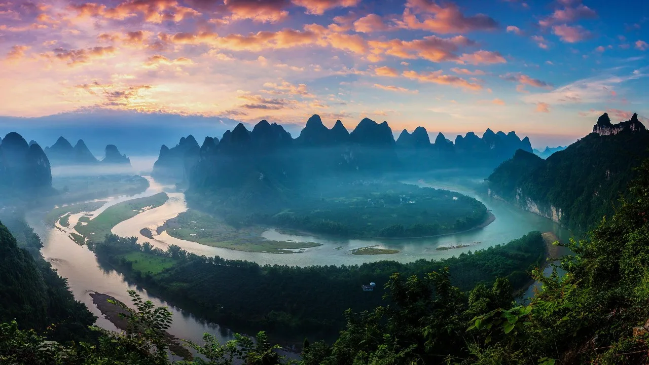 Sunset reflection over the Li River near Guilin