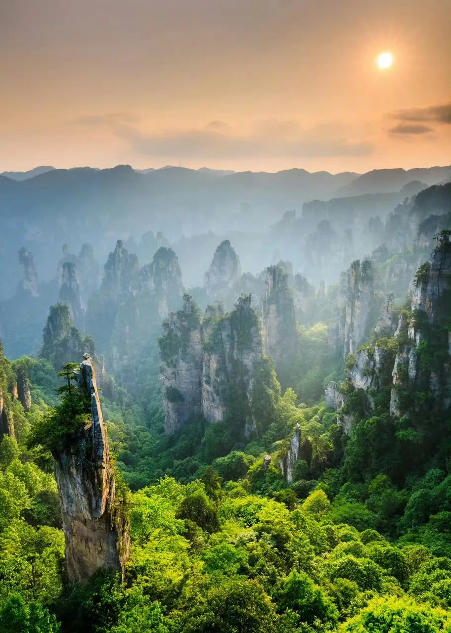 Zhangjiajie mountain landscape with sandstone peaks